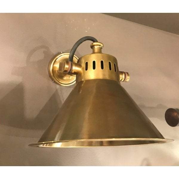 Montego Wall Lamp Brass-abc