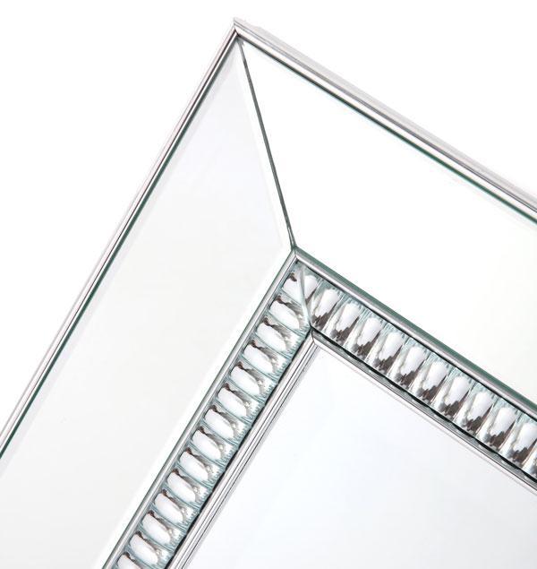 Caitlyn Mirror Mirrored Border-abc