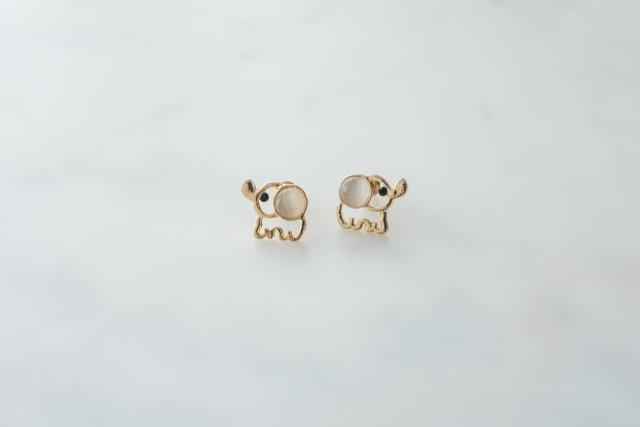 Gold Elephant Earrings only-p