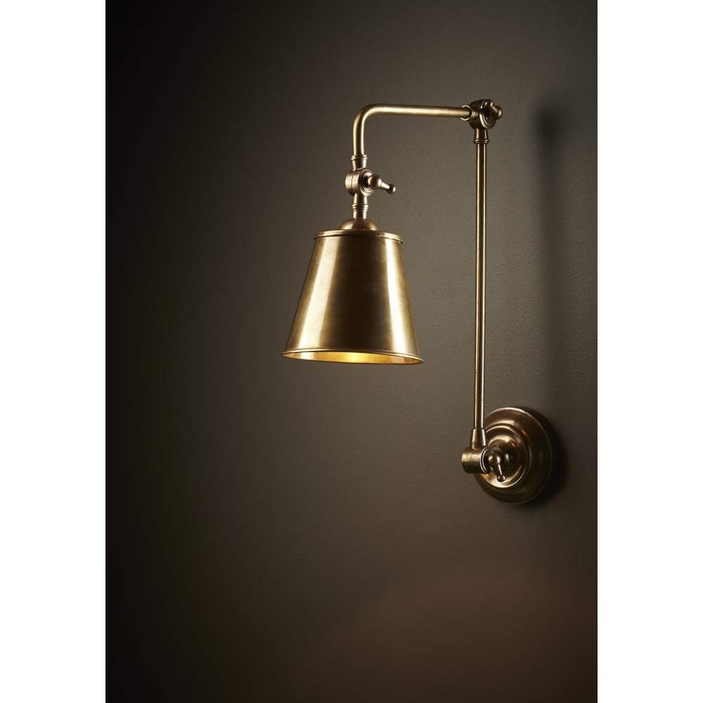Cromwell Wall Lamp Brass-abc