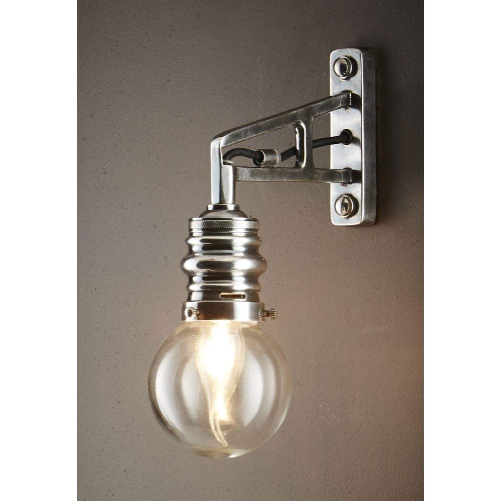 Carlton Wall Lamp Silver-abc