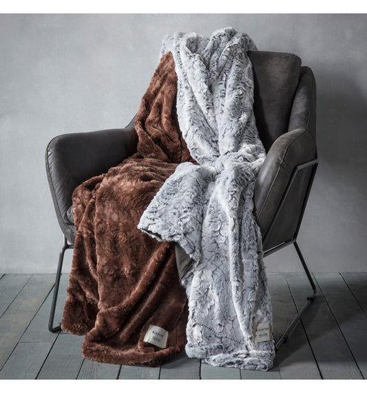 Kilburn Fur Throw Chocolate W1520 x H1770mm-abc