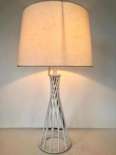 Metal Twister White Lamp-abc
