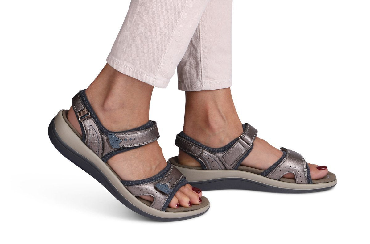 Malibu Pewter Women's Sandals-abc
