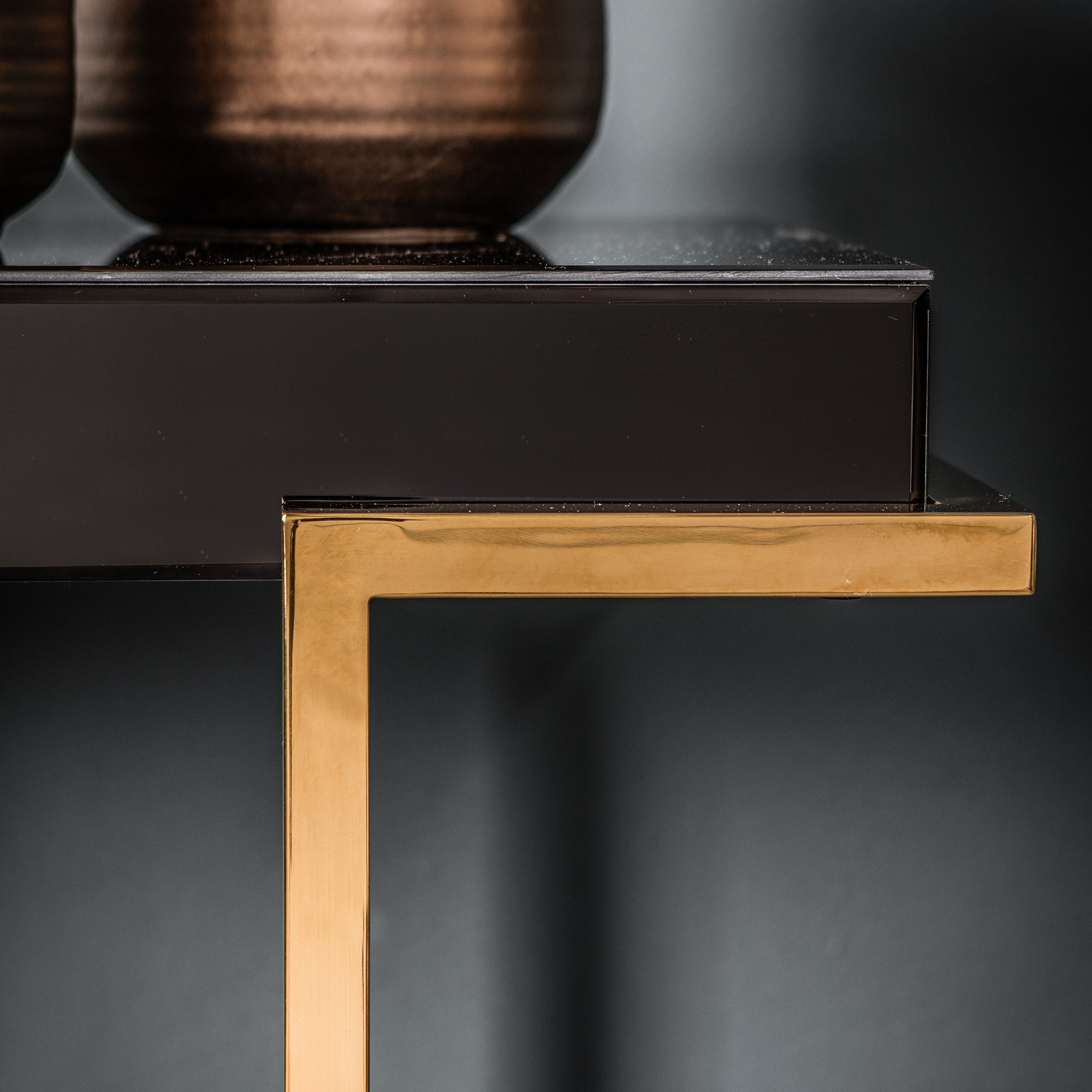 Duisburg Black Mirrored Console-abc