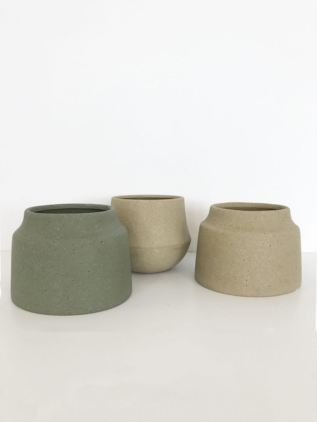 Villi Vessel Small - Olive-abc