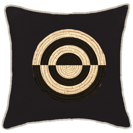 Place Mat Concentric Circles on Black Lounge Cushion 55 x 55 cm-abc