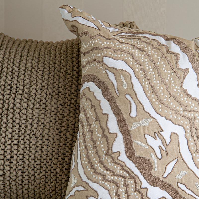 Knit Natural Lounge Cushion-abc