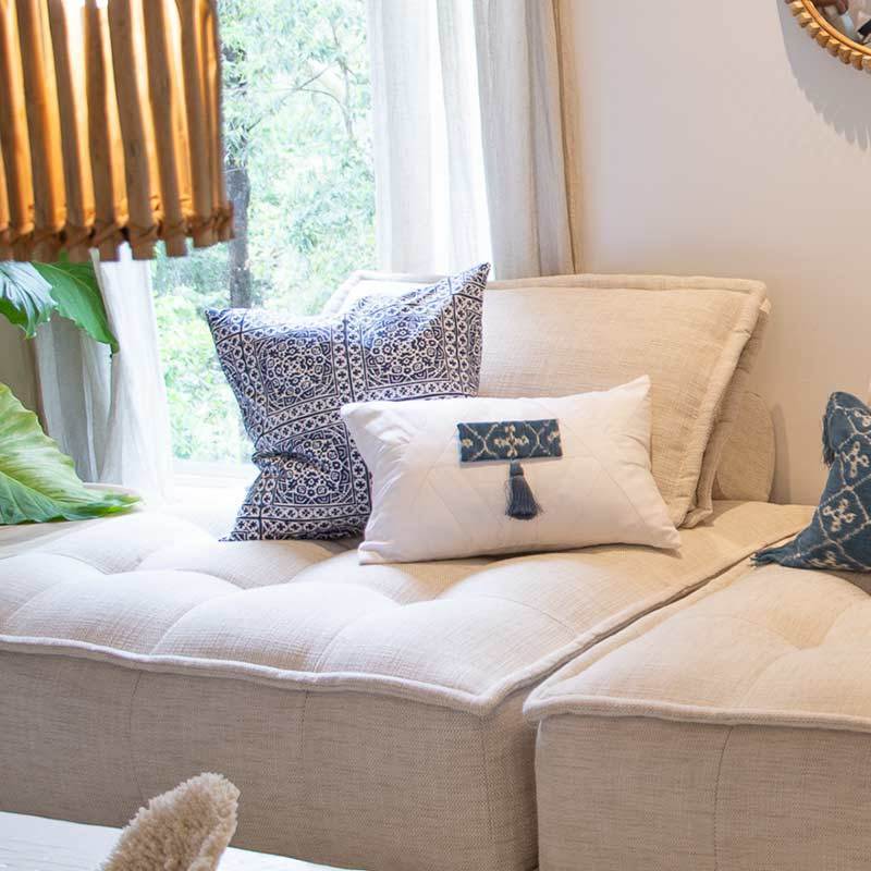 Tassel Ikat Cloud on White Lumber Cushion 35 x 53cm-abc