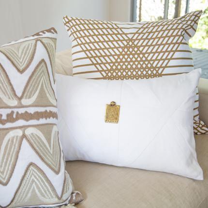 Amulet Cairo White Lumber Cushion 35 x 53 cm-abc