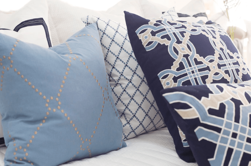 Dot Diamond Cloud Medium Cushion 50x50cm-abc
