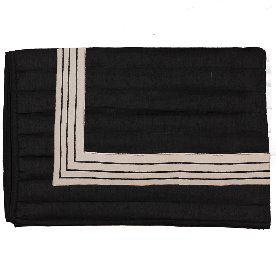 Braid Inner Panel Black Queen Quilt 244 x 274 cm-abc