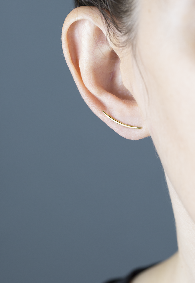 LONG ARC STUD EARRING-abc